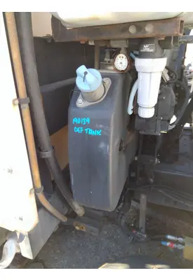 FREIGHTLINER M2 106 DEF TANK