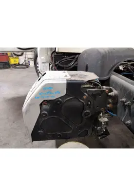 FREIGHTLINER M2 106 DEF TANK