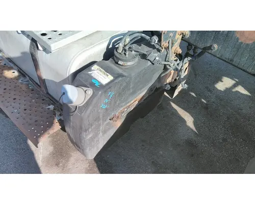 FREIGHTLINER M2 106 DEF TANK