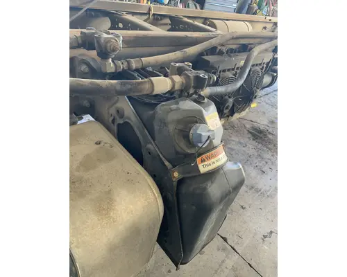 FREIGHTLINER M2 106 DEF Tank
