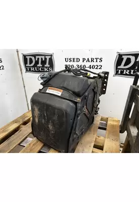 FREIGHTLINER M2 106 DEF Tank