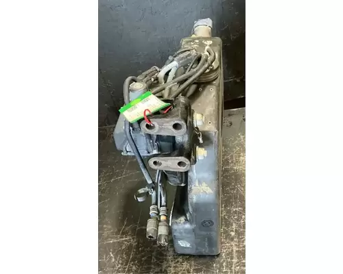 FREIGHTLINER M2 106 DEF Tank