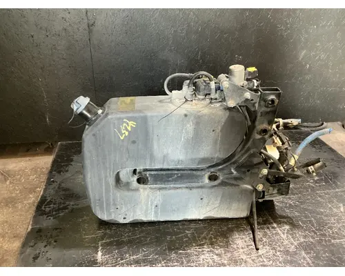 FREIGHTLINER M2 106 DEF Tank