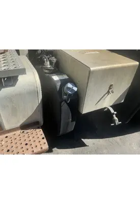 FREIGHTLINER M2 106 DEF Tank