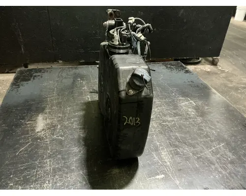 FREIGHTLINER M2 106 DEF Tank