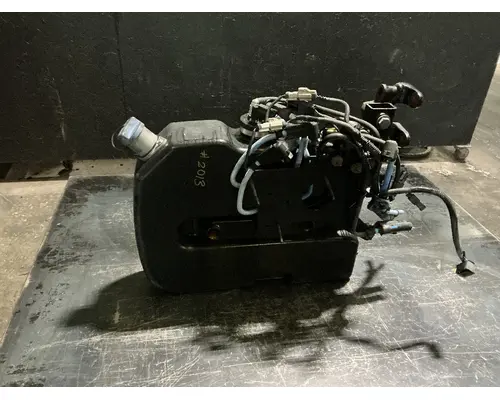 FREIGHTLINER M2 106 DEF Tank