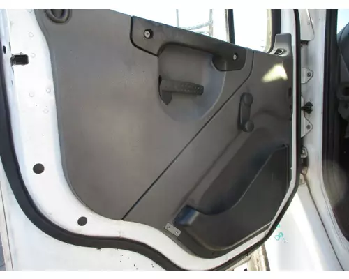 FREIGHTLINER M2 106 DOOR ASSEMBLY, FRONT