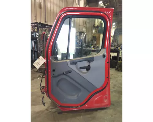 FREIGHTLINER M2 106 DOOR ASSEMBLY, FRONT