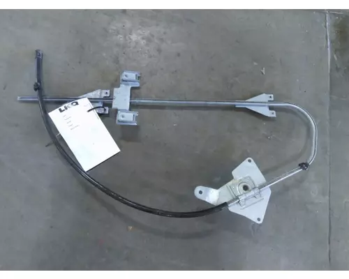 FREIGHTLINER M2 106 DOOR WINDOW REGULATOR