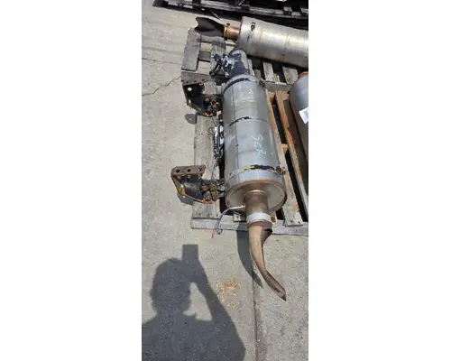 FREIGHTLINER M2-106 DPF (Diesel Particulate Filter)