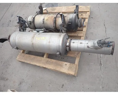 FREIGHTLINER M2-106 DPF (Diesel Particulate Filter)