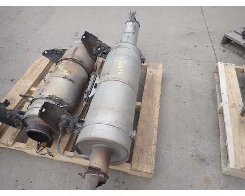 FREIGHTLINER M2-106 DPF (Diesel Particulate Filter)