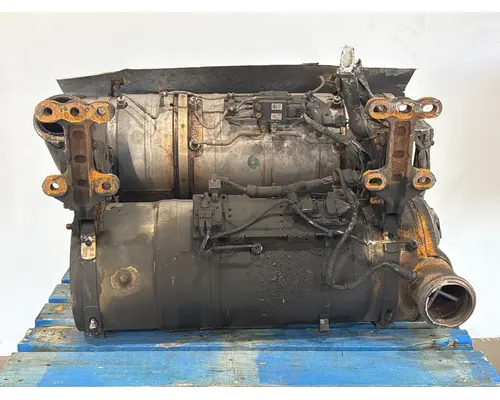 FREIGHTLINER M2-106 DPF (Diesel Particulate Filter)