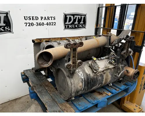 FREIGHTLINER M2 106 DPF (Diesel Particulate Filter)