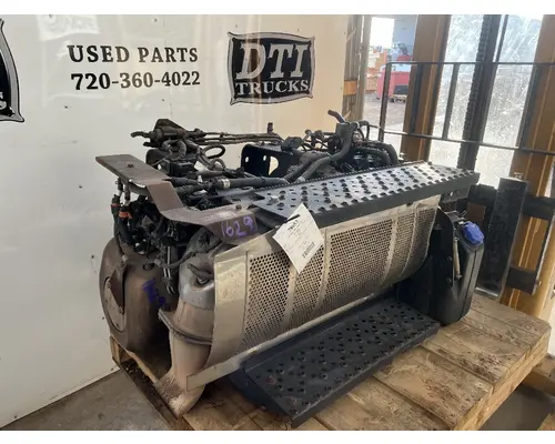 FREIGHTLINER M2 106 DPF (Diesel Particulate Filter)