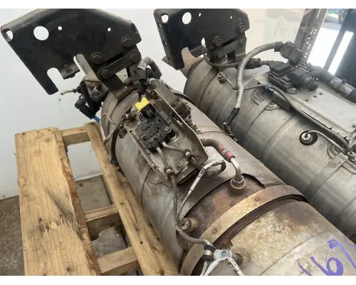 FREIGHTLINER M2 106 DPF (Diesel Particulate Filter)