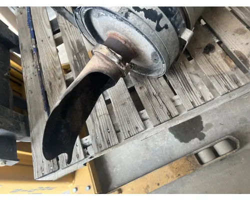 FREIGHTLINER M2 106 DPF (Diesel Particulate Filter)