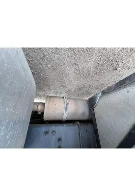 FREIGHTLINER M2 106 DPF (Diesel Particulate Filter)