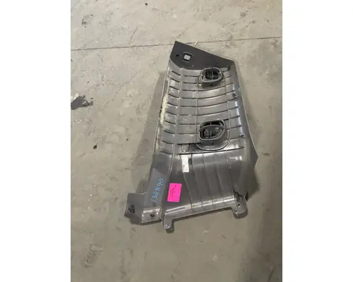 FREIGHTLINER M2-106 Dash  Console Switch
