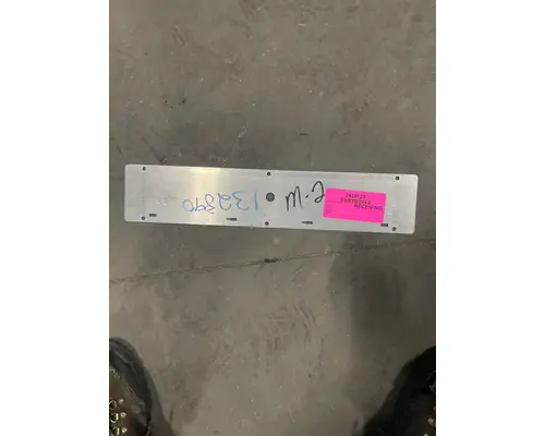 FREIGHTLINER M2-106 Dash  Console Switch