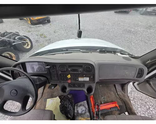 FREIGHTLINER M2 106 Dash Assembly