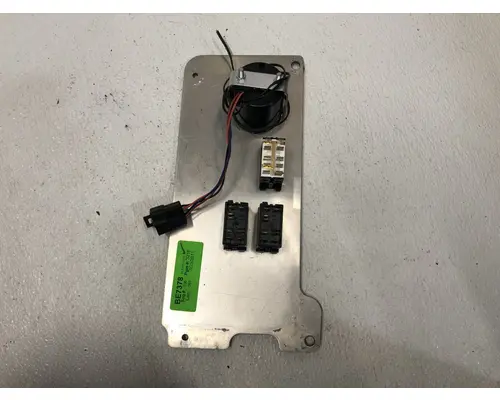 FREIGHTLINER M2-106 Dash Assembly