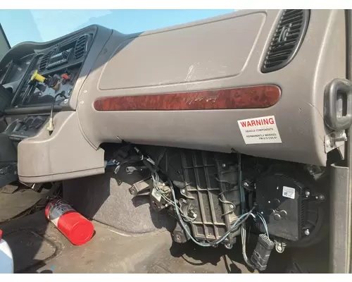 FREIGHTLINER M2-106 Dash Assembly