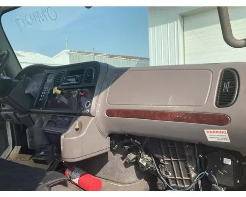 FREIGHTLINER M2-106 Dash Assembly