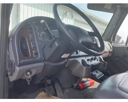 FREIGHTLINER M2-106 Dash Assembly