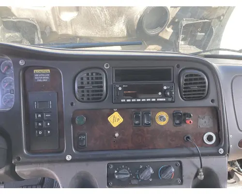 FREIGHTLINER M2-106 Dash Assembly