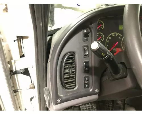 FREIGHTLINER M2-106 Dash Assembly