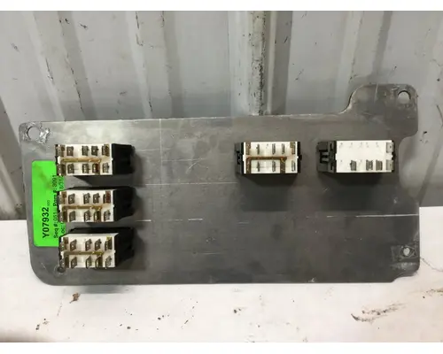 FREIGHTLINER M2-106 Dash Assembly