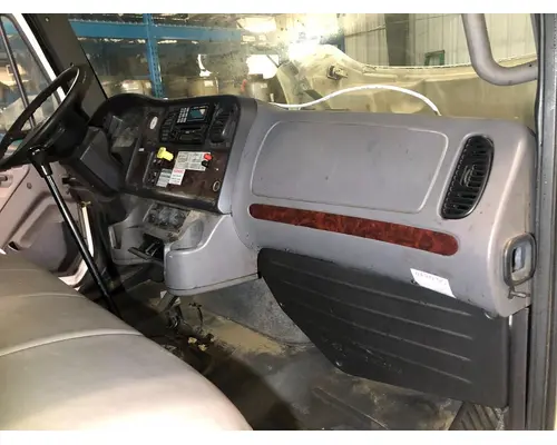 FREIGHTLINER M2-106 Dash Assembly