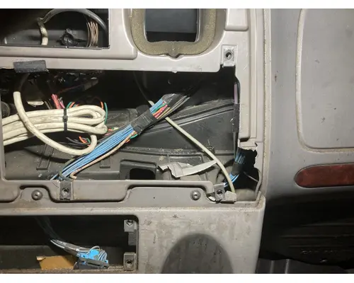 FREIGHTLINER M2-106 Dash Assembly