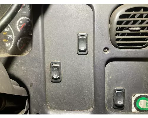 FREIGHTLINER M2-106 Dash Assembly