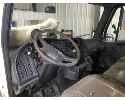 FREIGHTLINER M2-106 Dash Assembly