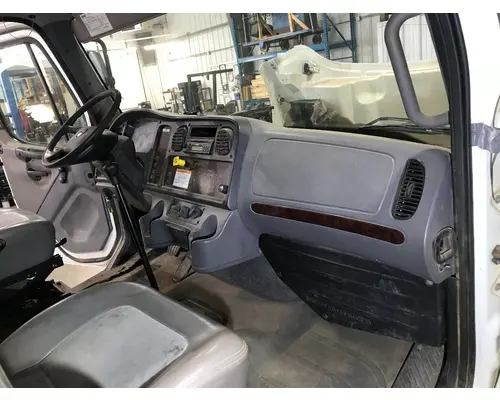 FREIGHTLINER M2-106 Dash Assembly