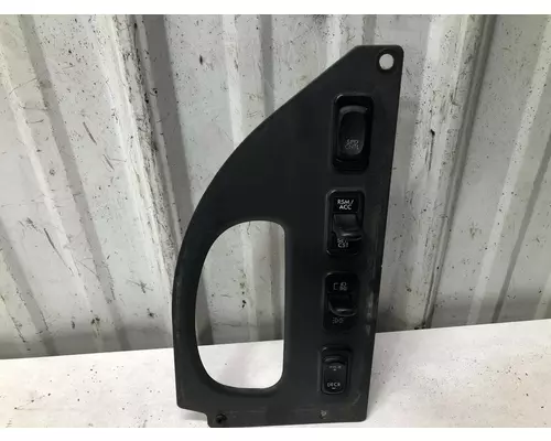 FREIGHTLINER M2-106 Dash Assembly