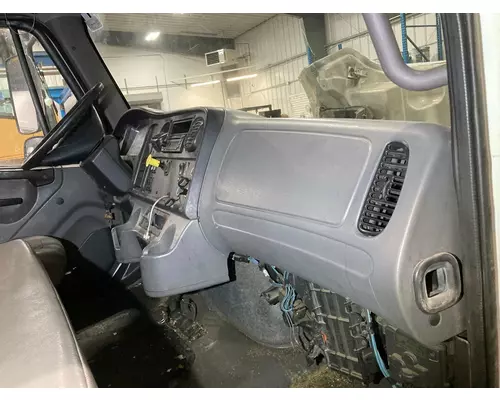 FREIGHTLINER M2-106 Dash Assembly