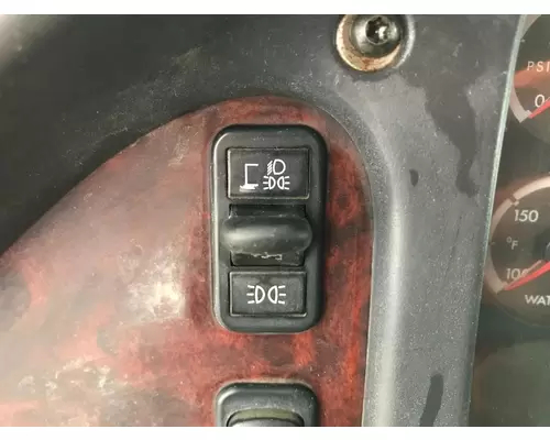 FREIGHTLINER M2-106 Dash Assembly