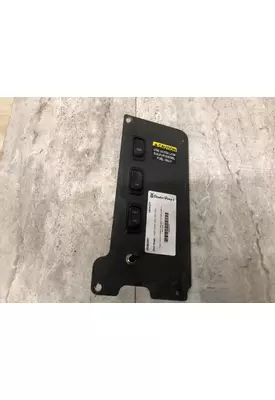 FREIGHTLINER M2-106 Dash Assembly