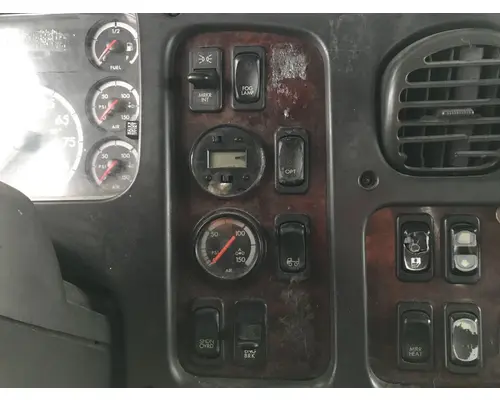 FREIGHTLINER M2-106 Dash Assembly