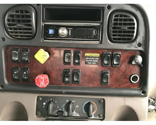 FREIGHTLINER M2-106 Dash Assembly