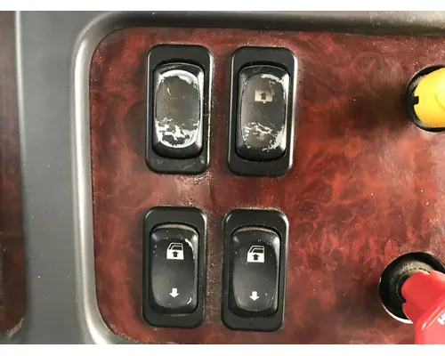 FREIGHTLINER M2-106 Dash Assembly