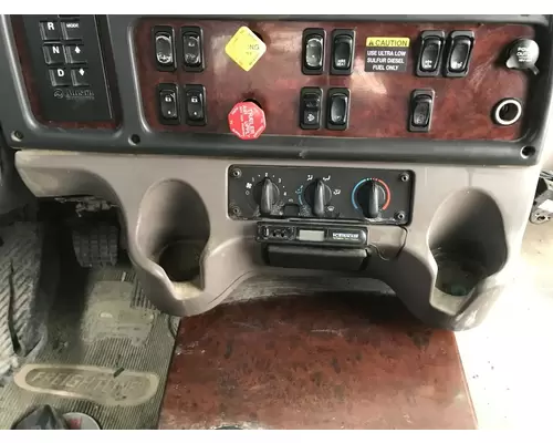 FREIGHTLINER M2-106 Dash Assembly