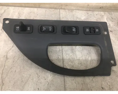 FREIGHTLINER M2-106 Dash Assembly
