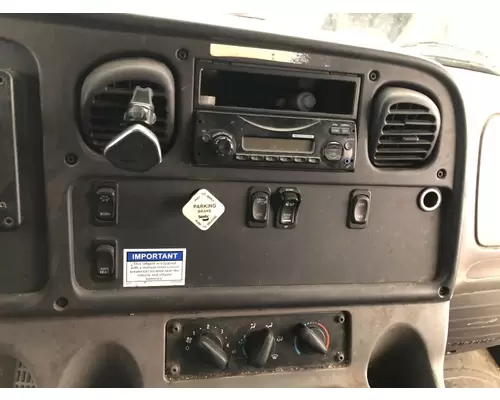 FREIGHTLINER M2-106 Dash Assembly