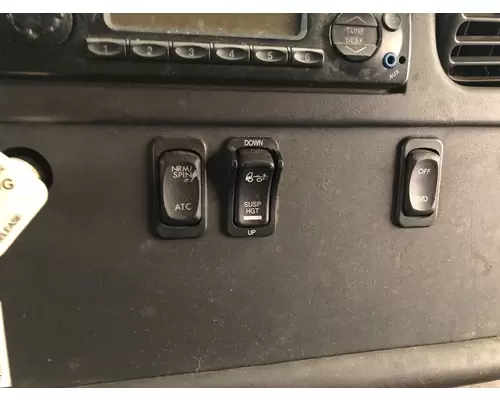 FREIGHTLINER M2-106 Dash Assembly