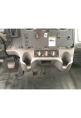FREIGHTLINER M2-106 Dash Assembly