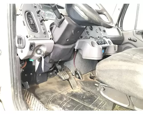 FREIGHTLINER M2-106 Dash Assembly